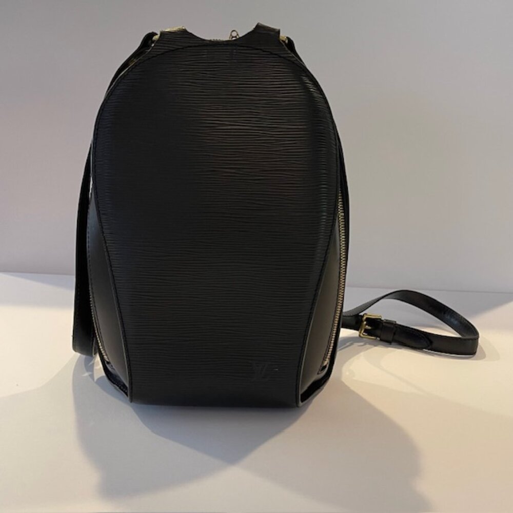 Louis Vuitton Black Epi Mabillon Backpack. - Picture 2 of 8